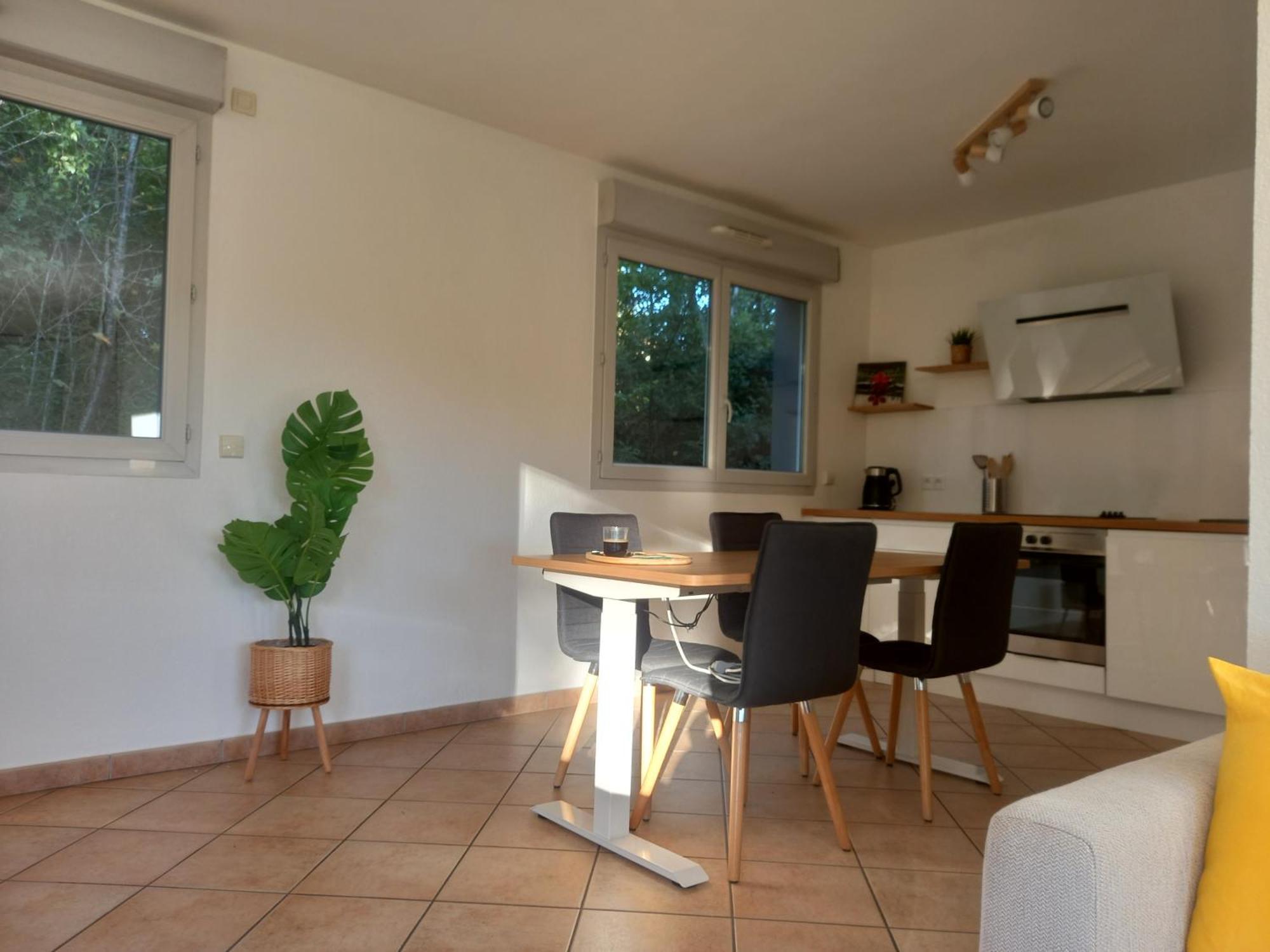 T2 De 56M2 - Geneve A 5 Min- Parking Prive Gratuit Apartment Saint-Julien-en-Genevois Exterior photo